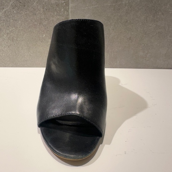 Vince Camuto mules - Picture 3 of 7